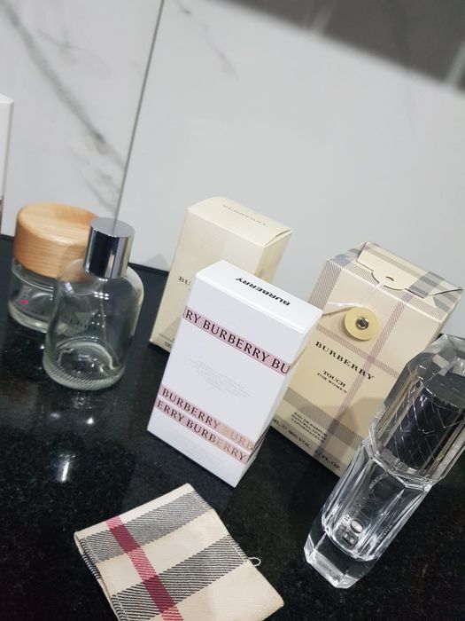 Flakony od perfum Versace Burberry