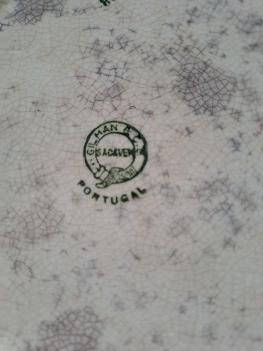 Travessa e Saladeira Antigas (20€ cada) peça]