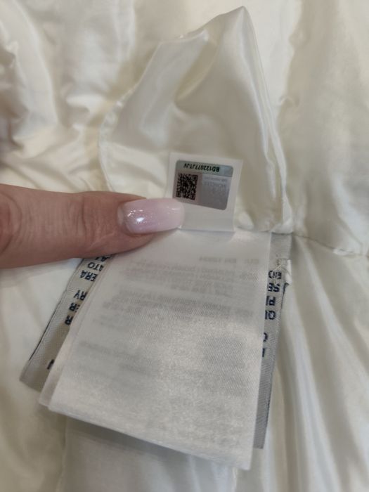 Лёгкий пуховик Moncler,оригинал