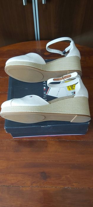 Tomy Hilfiger Sandały 38