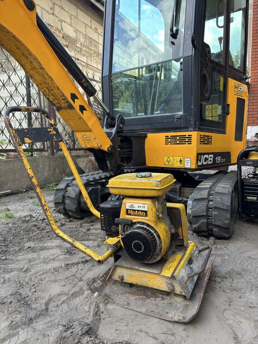 Minikoparka JCB wynajem wypożyczalnia