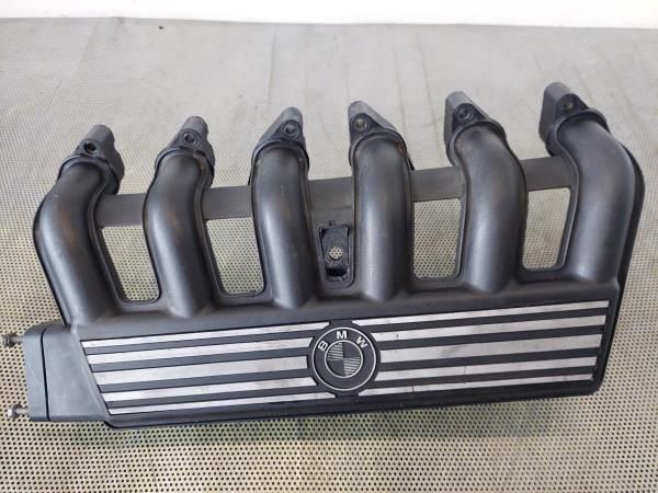 Coletor de admissão BMW 5 (E39)