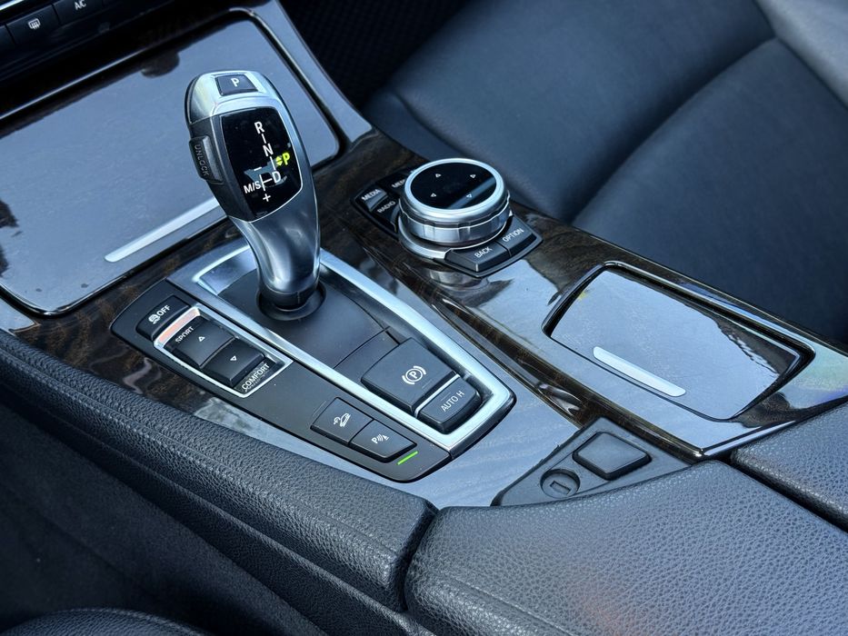BMW 528i xDrive M Package