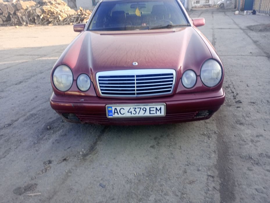 Продам мерседесЕ200