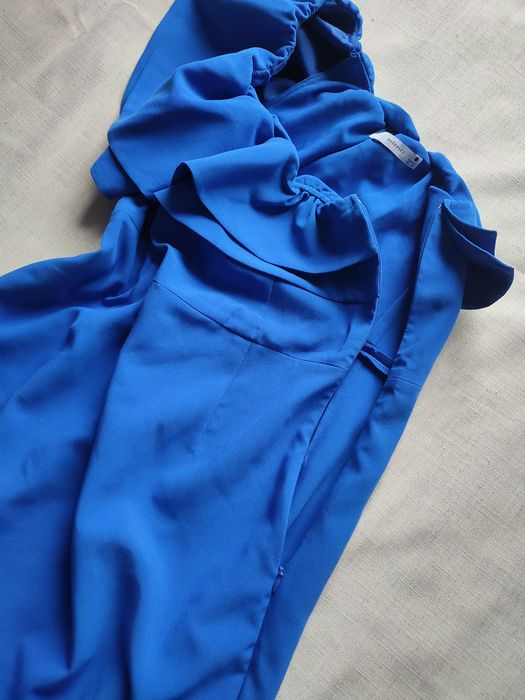 Reserved sukienka damska L/XL elegancka falbana