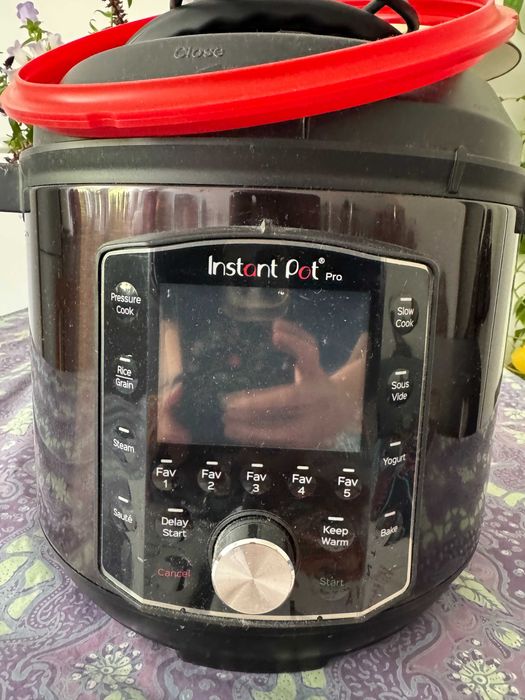 Instant Pot Pro szybkowar jak nowy