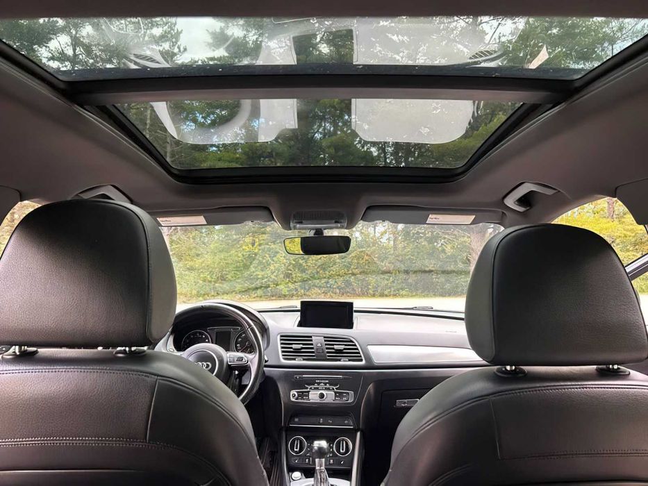 Audi Q3      2018