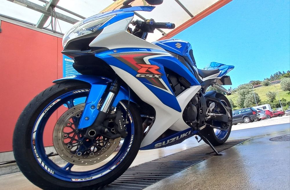 Suzuki gsx-r 750