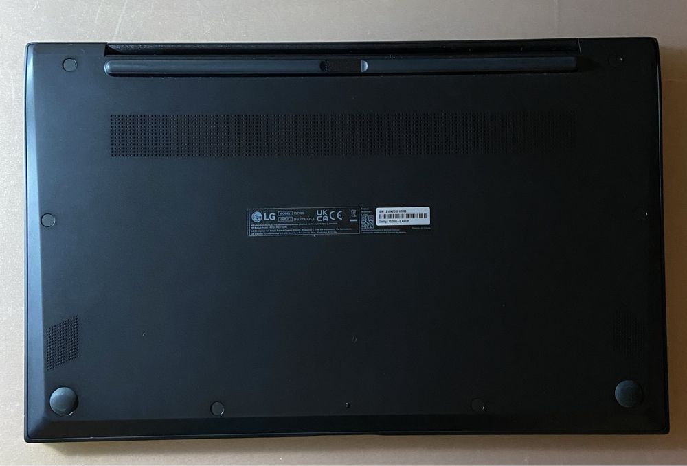 Portátil Semi-Novo LG Gram 15’’ 15Z90Q i5 - 16GB Ram - 250 GB SSD