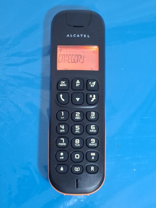 Telefone sem fios marca Alcatel D135 Laranja |  Novo