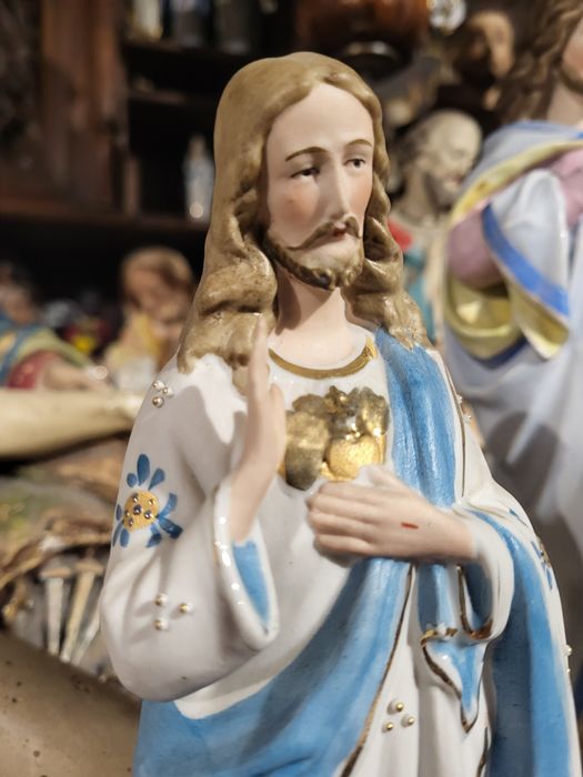 Pan Jezus biskwit figurka Najświętsze Serce