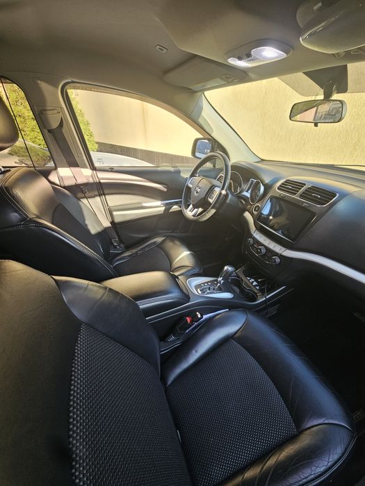 Додж джорни  продам dodge journey 2.4 газ бензин  джорні