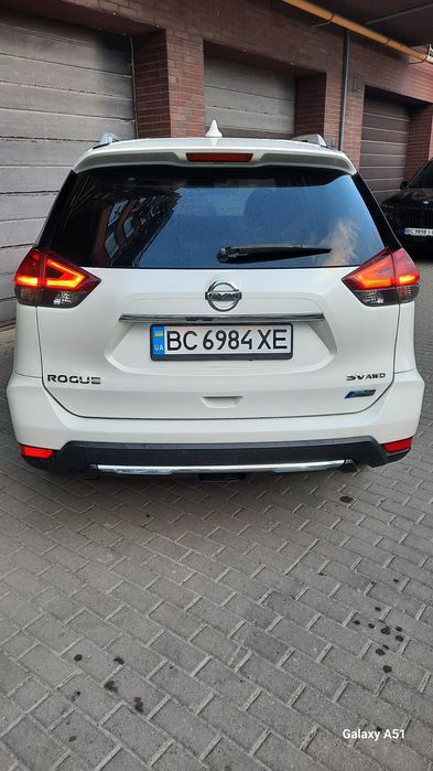 Nissan Rogue hybrid