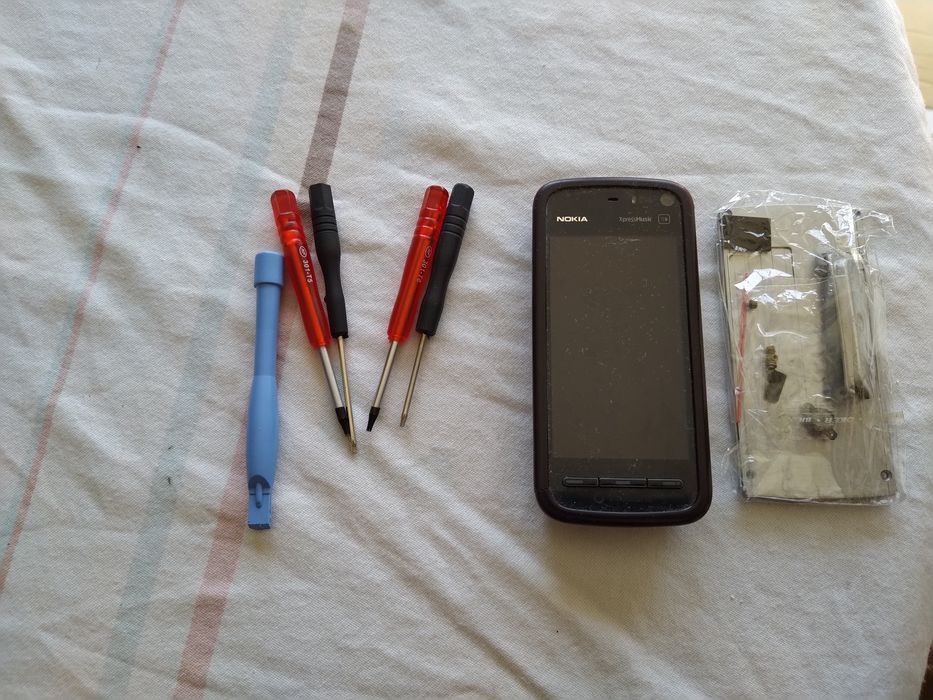 Nokia para peças64168948529026122