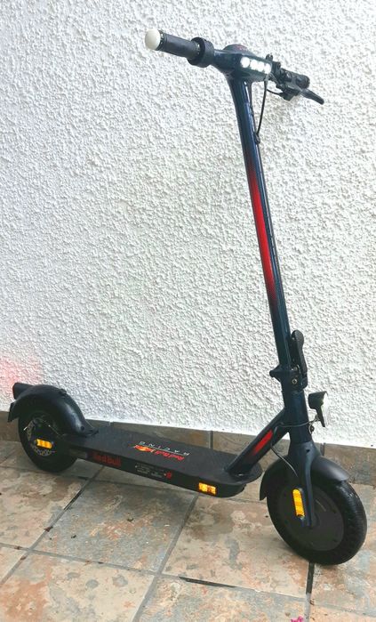 Trotinete eletrica Red Bull teen