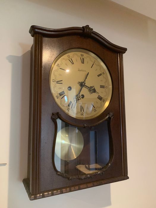 Relógio de parede reguladora impecável. Certinho