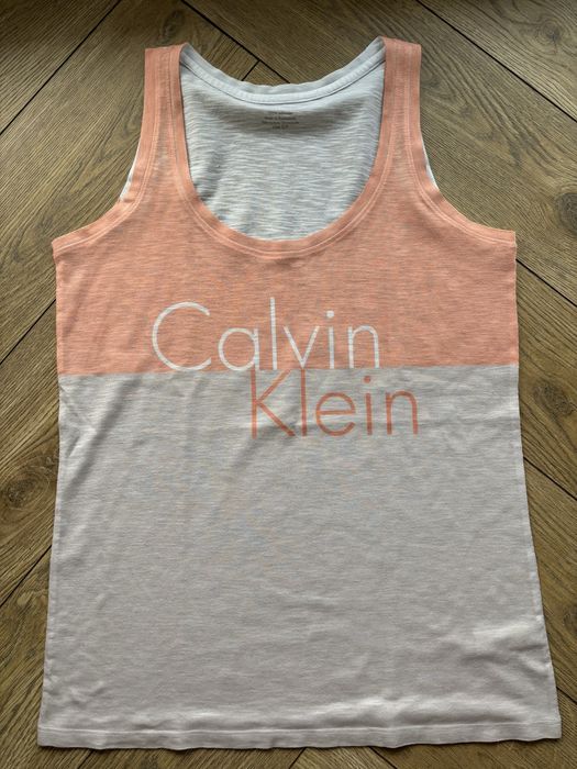Koszulka na ramiączkach Calvin Klein na lato