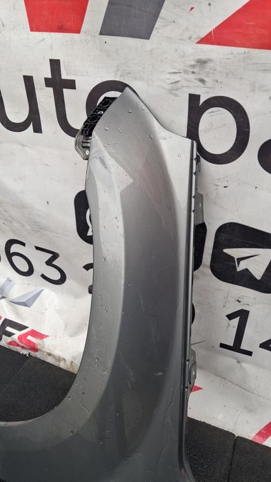 Переднє ліве крило Suzuki Grand Vitara