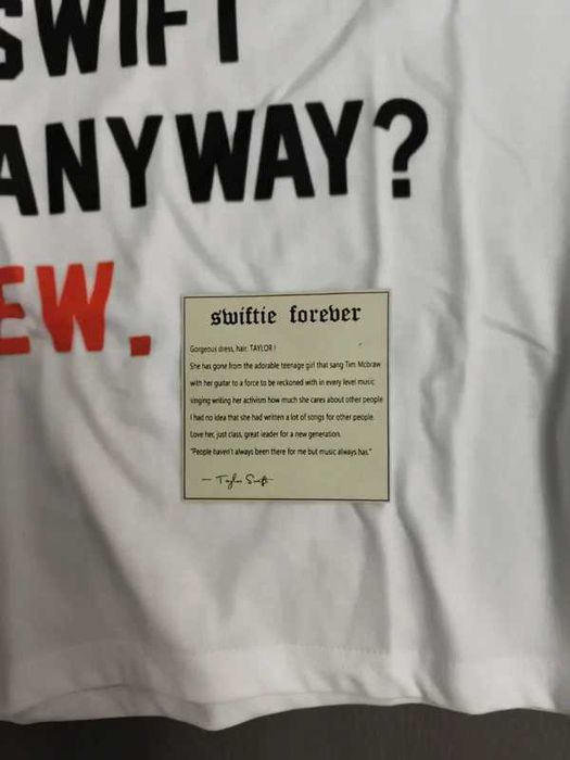 Tshirt Taylor Swift - Who´s Taylor Swift Anyway?