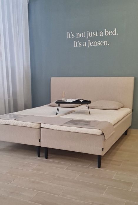 2 Camas Jensen, 90x200cm, modelo J2 Nordic , camas de exposição