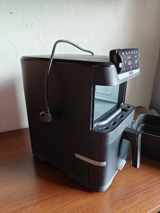 Air Fryer Tefal pionowy
