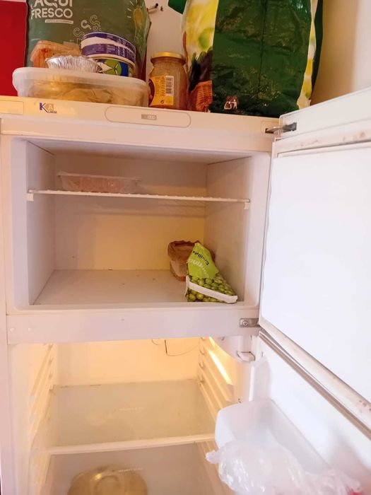 Frigorífico usado com novo