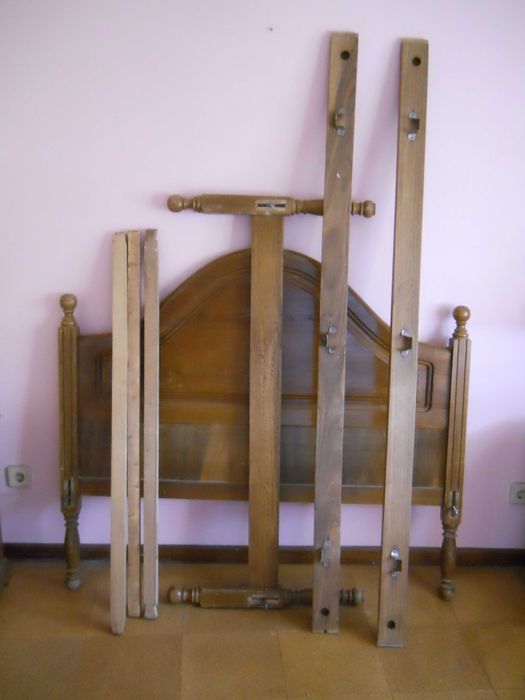 camas casal + mesas cabeceira