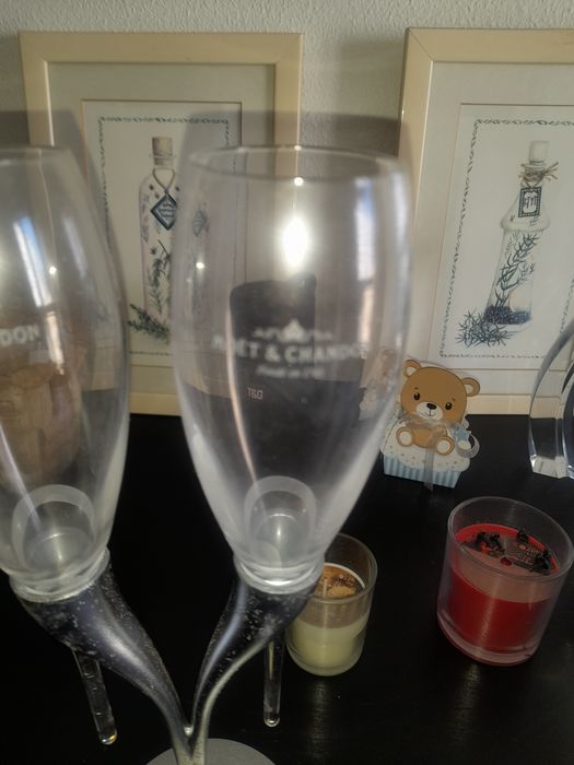 Conjunto de tacas moet chandon
