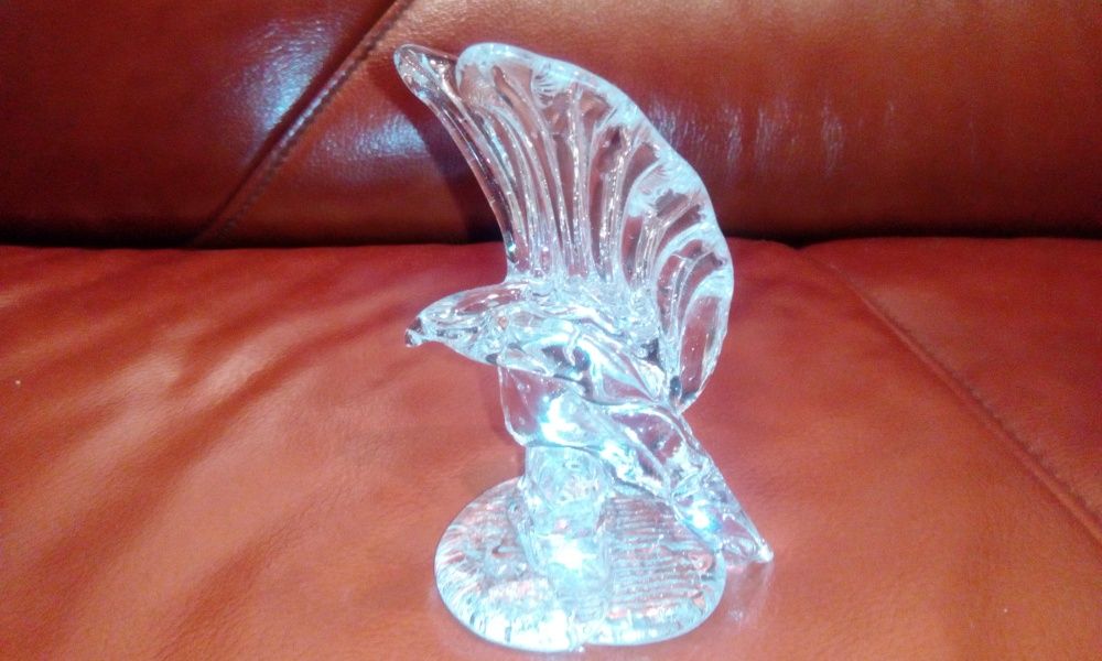Продам фигурку статуэтку Орла из хрусталя стекла