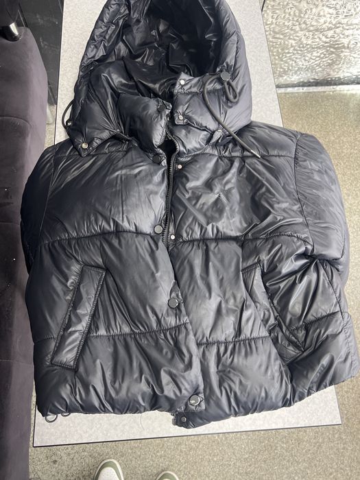 Весняна Куртка Zara xs-s