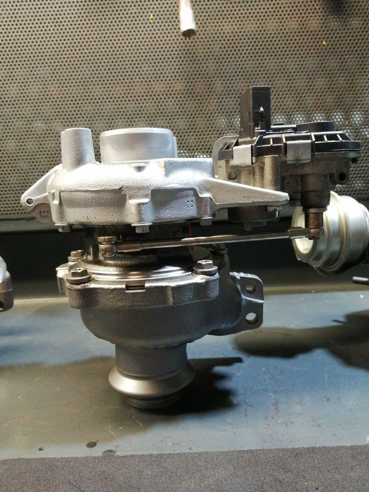 Turbo Citoen Peugeot opel Toyota 1.5 blue hdi
