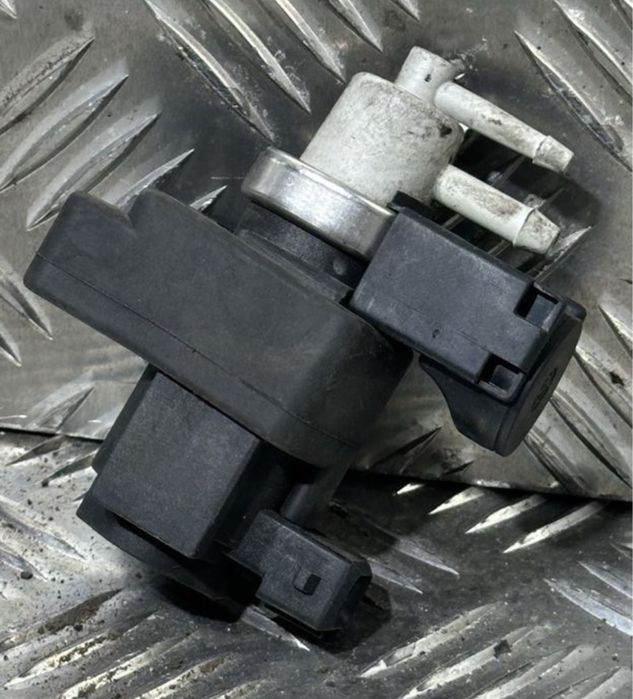 Клапан управління турбіни 1.5 1.6 2.2 2.5 dci Renault 1.6 hdi Citroen