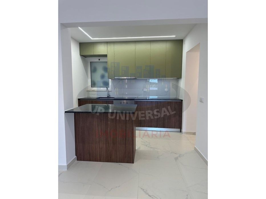 Vende se Apartamento T2 Albufeira