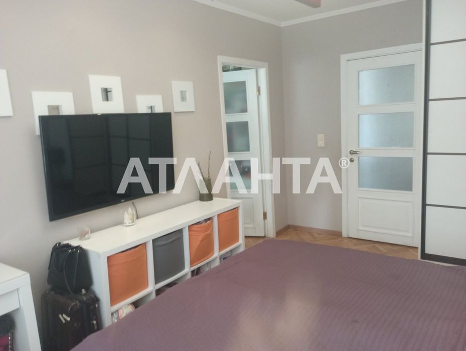 Продаж 3-х кімнатної квартири, р-н ТЦ Дастор