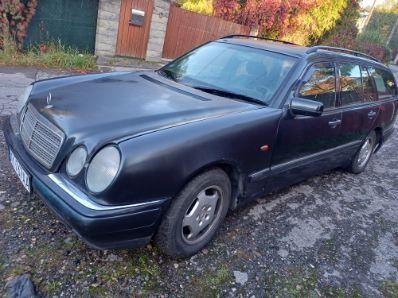 Mercedes E Klasa