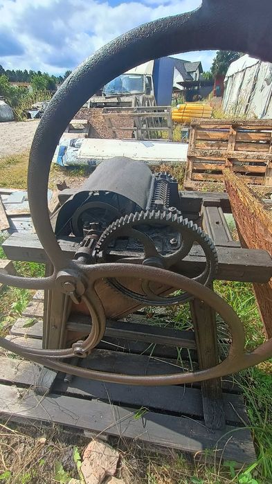 Ponadczasowa sieczkarnia ręczna