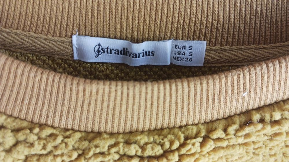 Camisola/Sweat modelo jovem