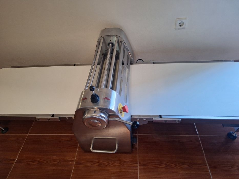 Laminador de massa bancada64740966099330120