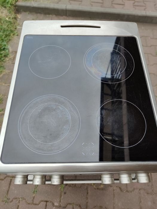 Kuchenka elektryczna Amica