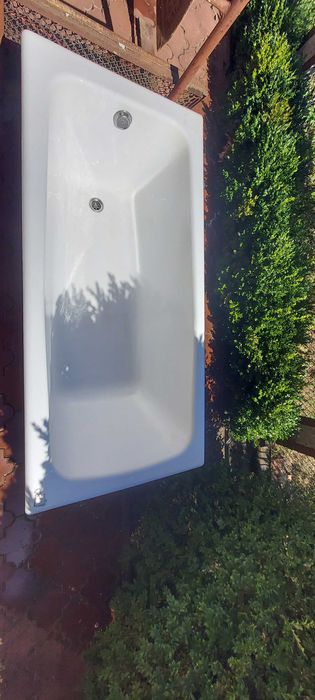 Ванна чавунна 1500Х700Х700  з сіфоном, підставкою, Туреччина