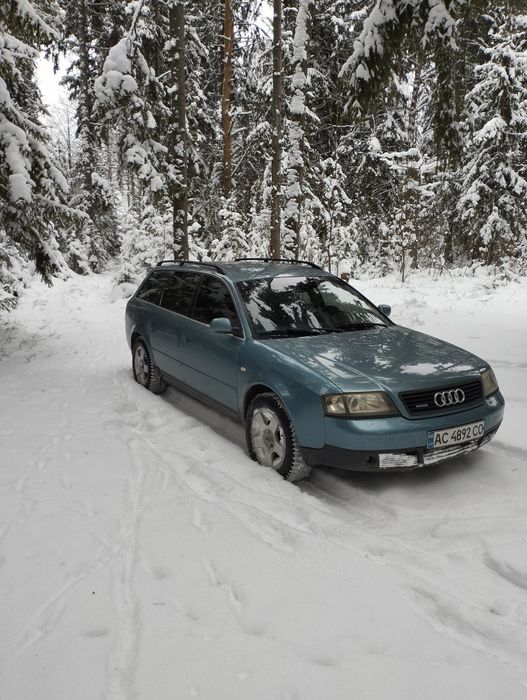 Audi A 6 кватро.
