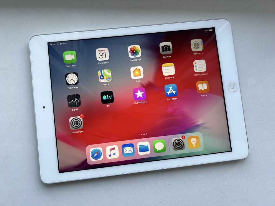 iPad Air 16GB (Silver) (хорошее состояние)