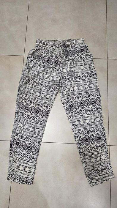 Spodnie bawełniane rozmiar S-M