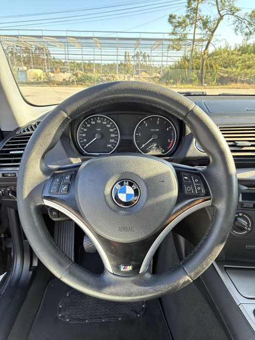 BMW SERIE 1 118D E81 143CV