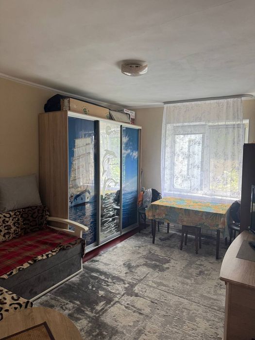 Подається будинок