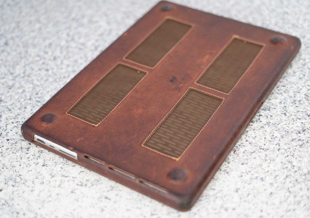 Преміальний чохол для MacBook Pro 16 (M1 Pro до M4 Pro)