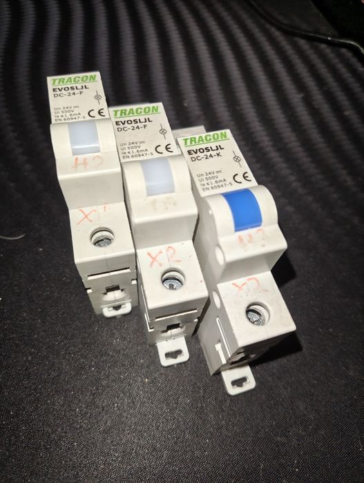 modułowa lampka sygnalizacyjna LED firmy Tracon Electric