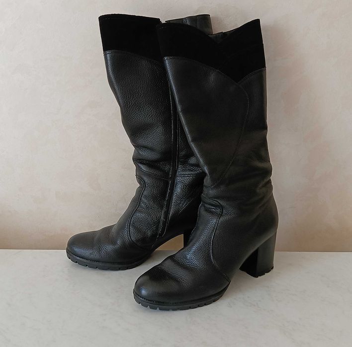 Чоботи жіночі 39 р.