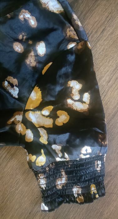 Sukienka z krótkim rękawem