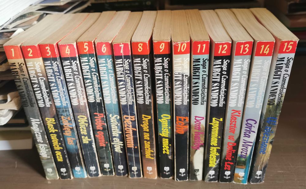 Margit Sandemo Saga o Czarnoksiężniku tom 1-15 komplet